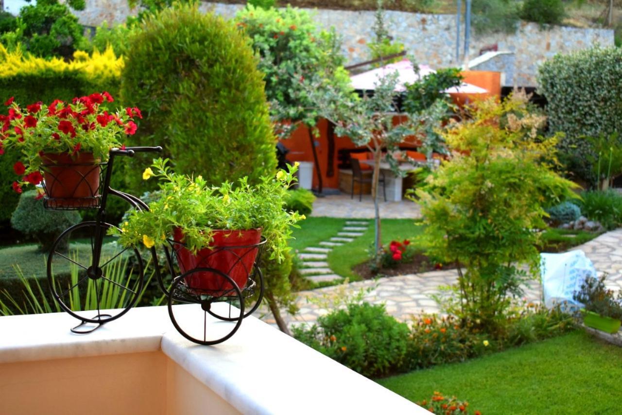 Irene'S Comfort Villa Nea Epidavros Exterior photo